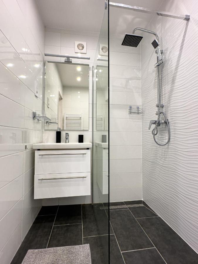 Var Apartman Eger Ngoại thất bức ảnh